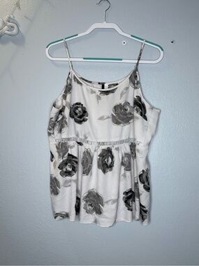 Kensie White and Black floral tank top